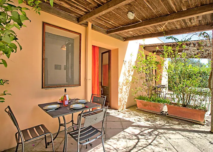 Apartament Country Near The