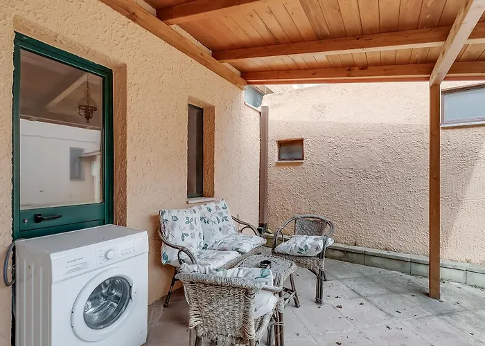 Country Near The Apartament Otranto