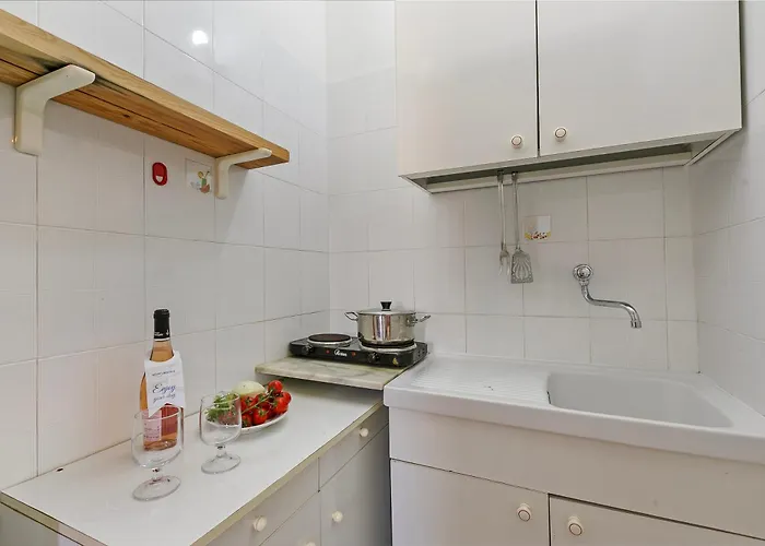 Country Near The Apartament *